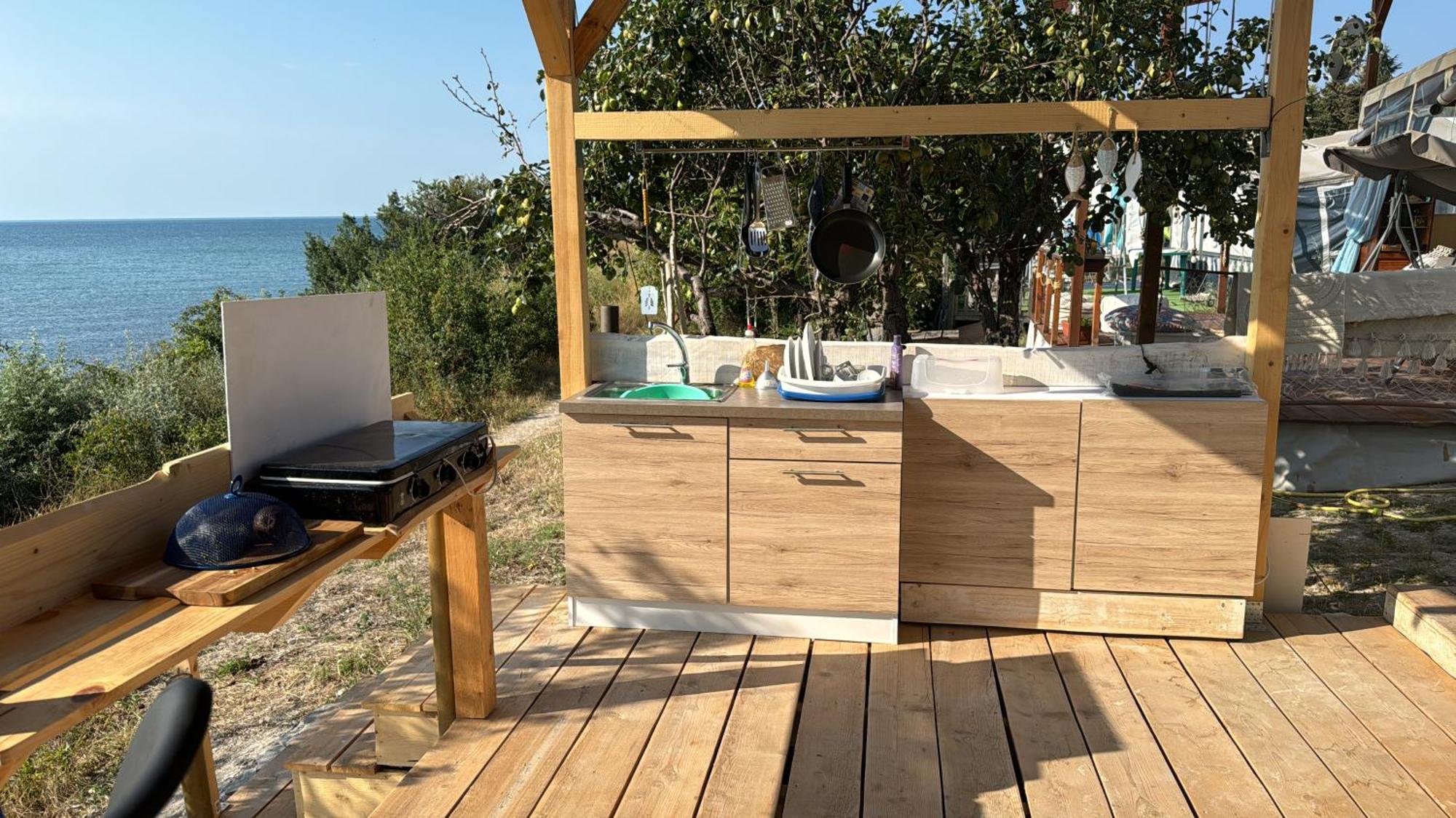 Karavana Tropicana Varna Dış mekan fotoğraf